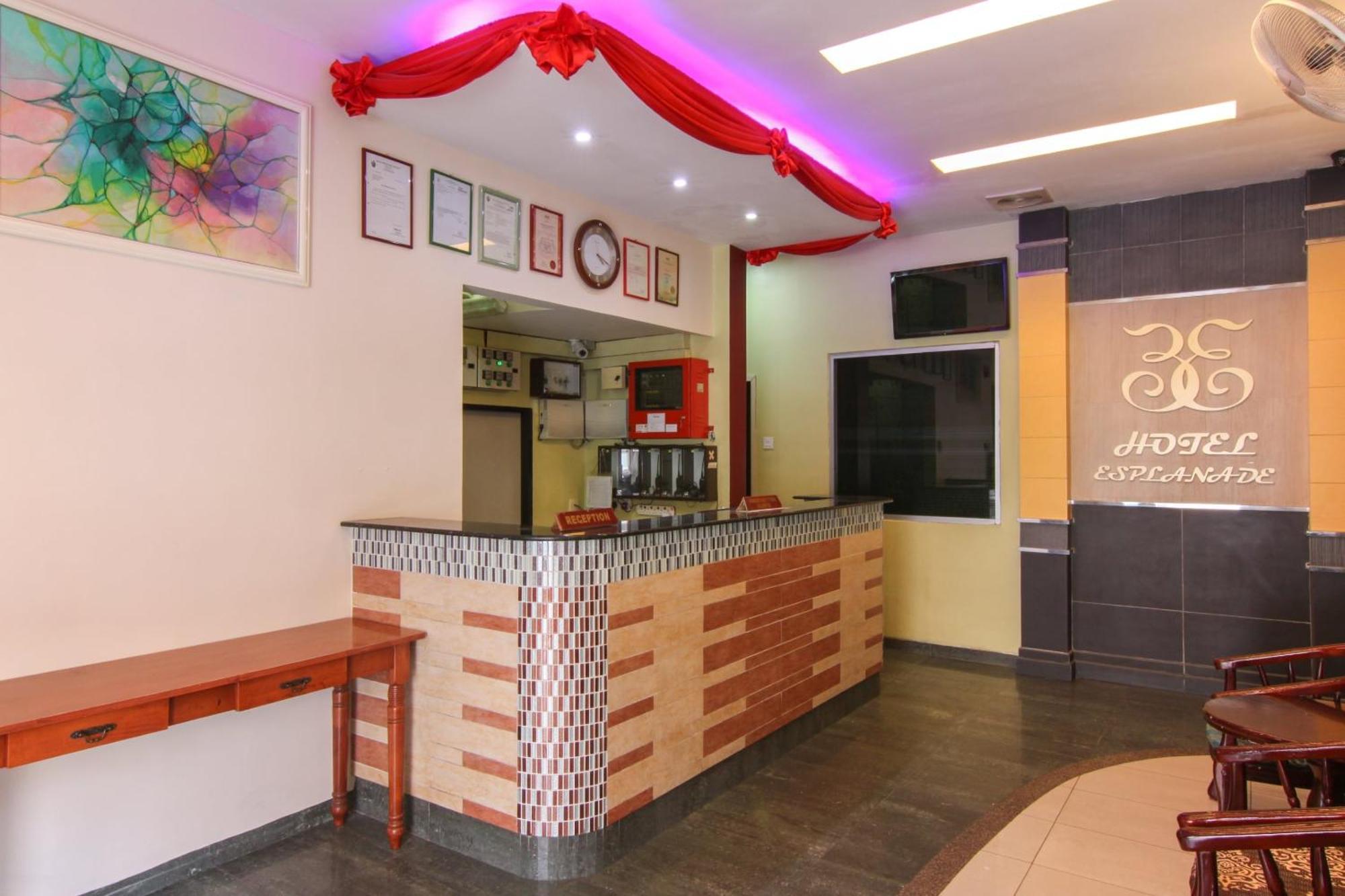 Super Oyo 43930 Hotel Esplanade Sandakan Exterior photo